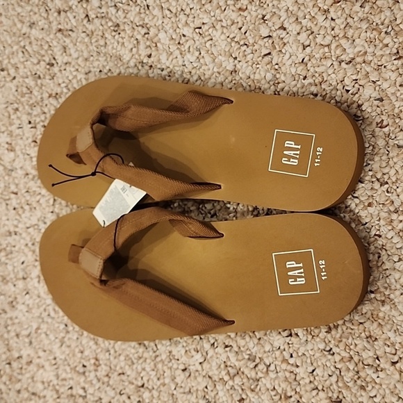 NWT! Gap Size 11-12 Brown Tan Flip Flops main image 5